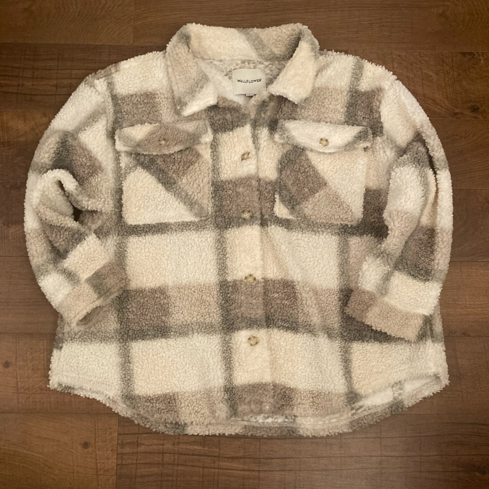 Wallflower Plush Plaid Faux Fur Sherpa Jacket Cream & Taupe Women’s Plus 3X